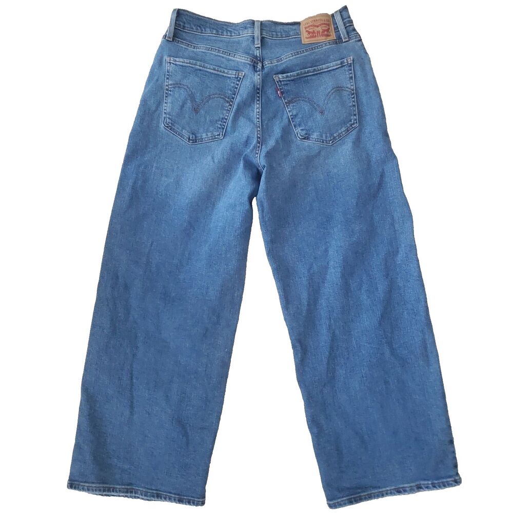 Levi's Women's Wide Leg Jeans Size 29 Medium Wash Blue High Rise 1% Elastane